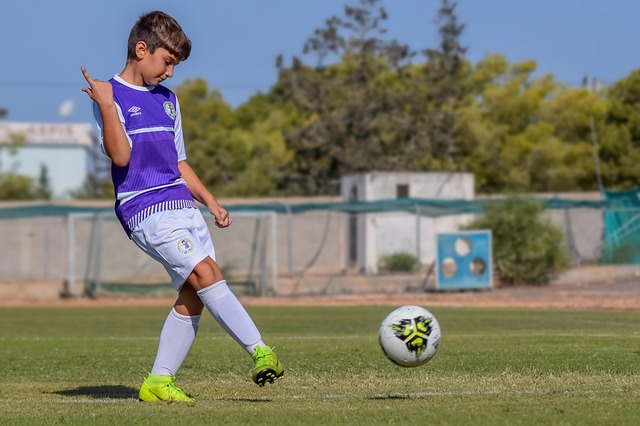 而是对底特 而是对底特